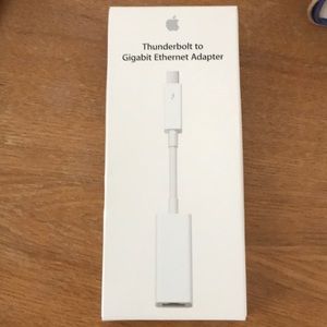 Apple Thunderbolt to Gigabit Ethernet Adapter